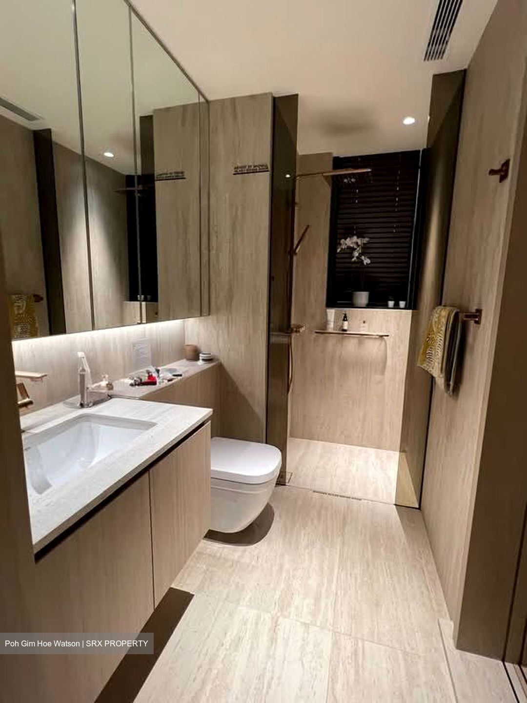 Arina East Residences (D15), Apartment #594176051